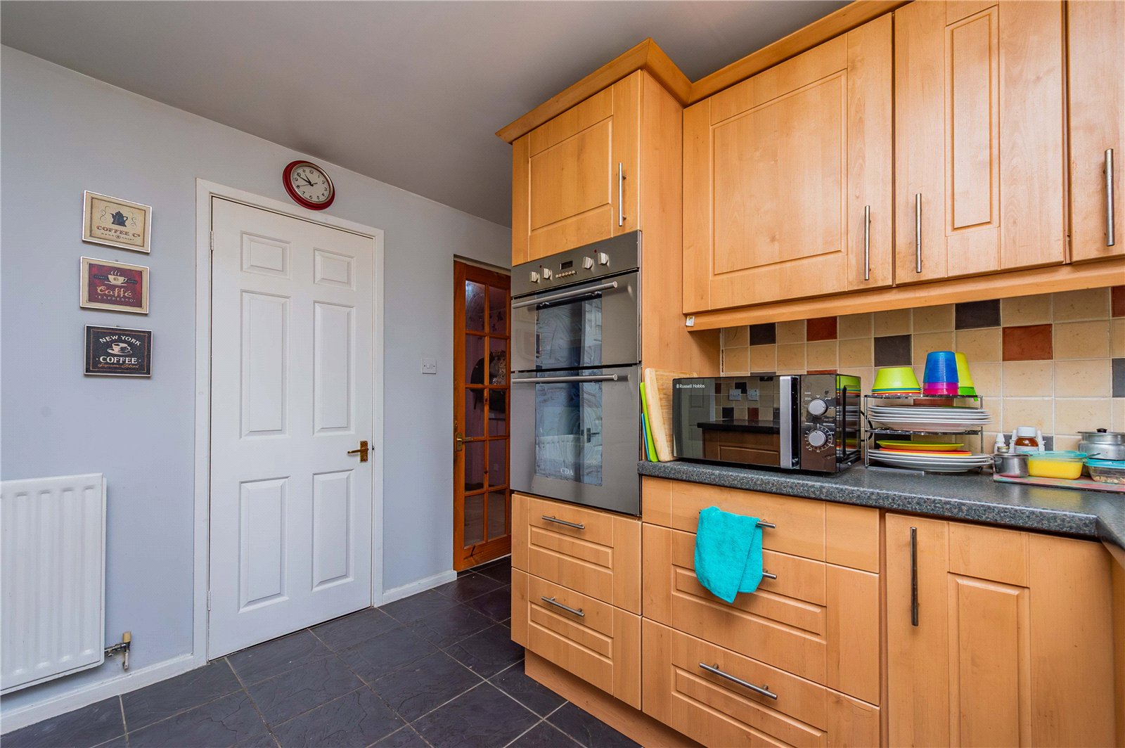 Tamarisk Close, The Rock, TF3