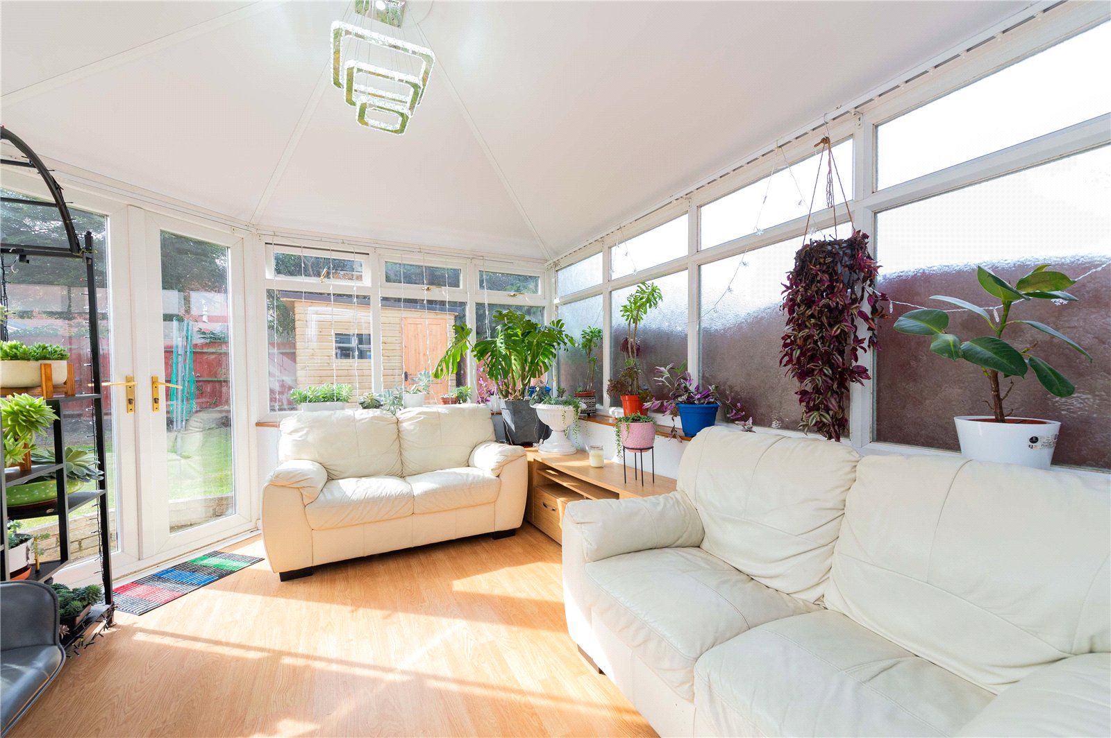 Tamarisk Close, The Rock, TF3
