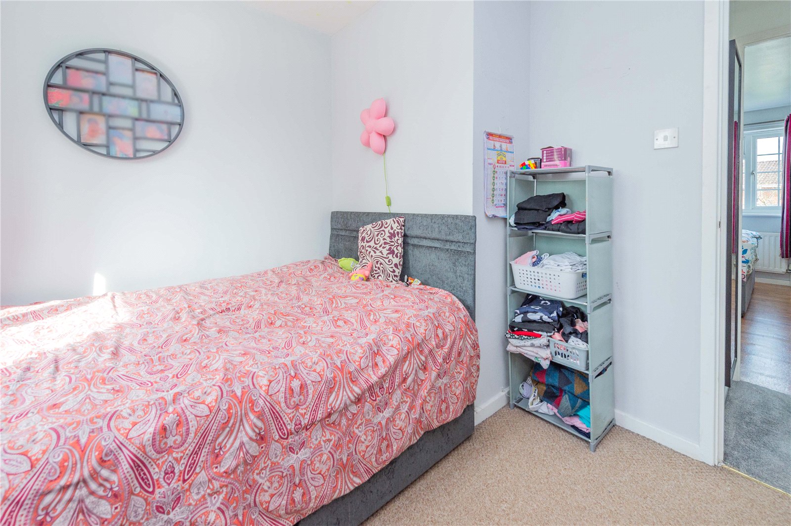 Tamarisk Close, The Rock, TF3