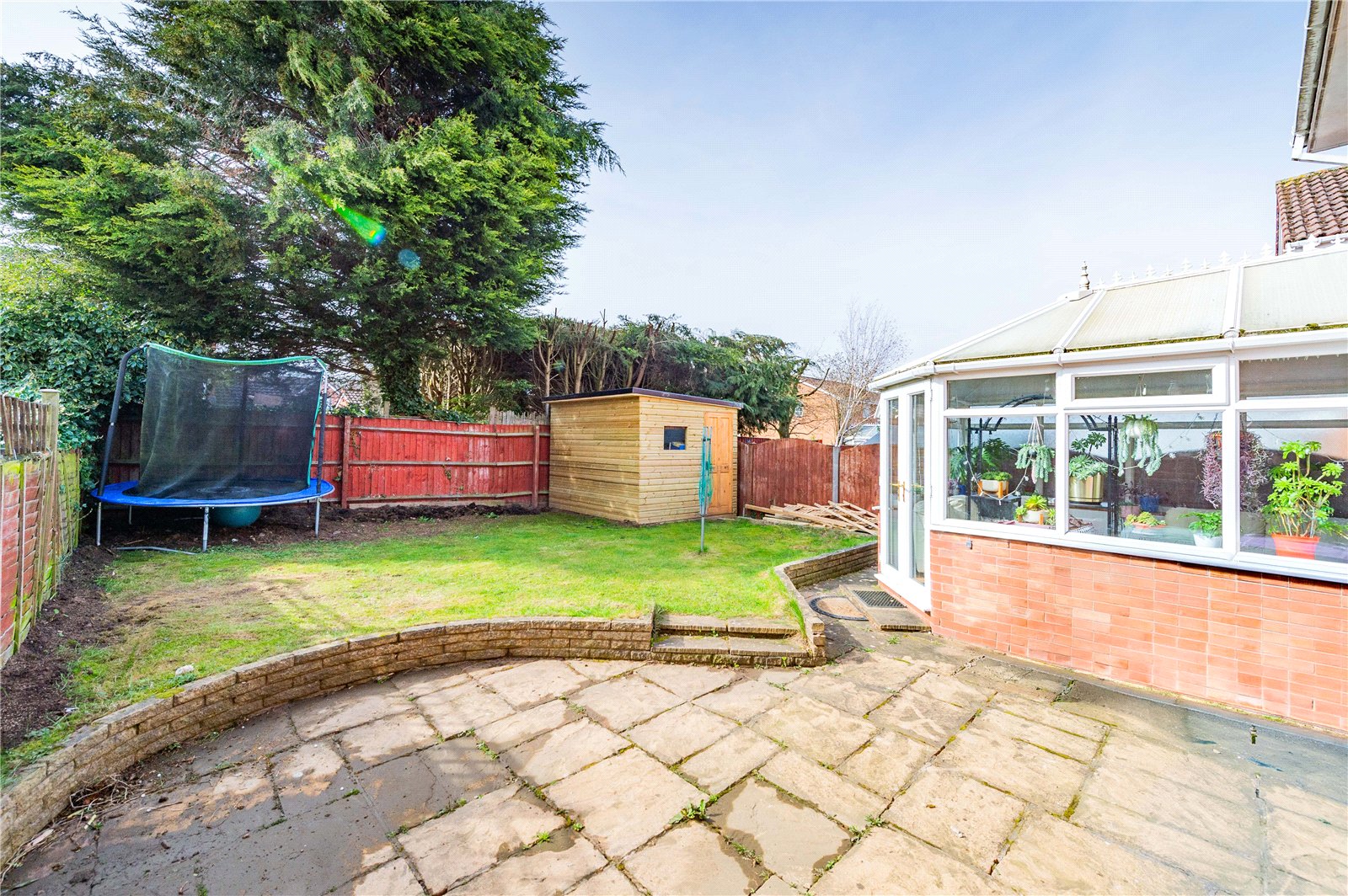 Tamarisk Close, The Rock, TF3