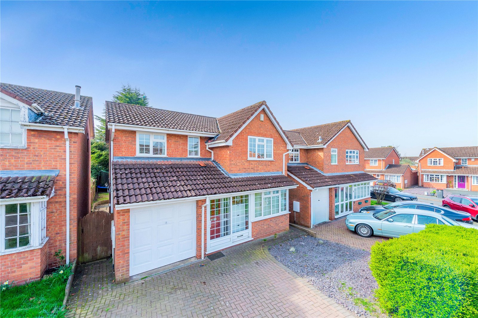 Tamarisk Close, The Rock, TF3