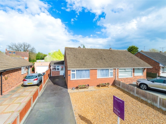 Hadley Gardens, Leegomery, TF1