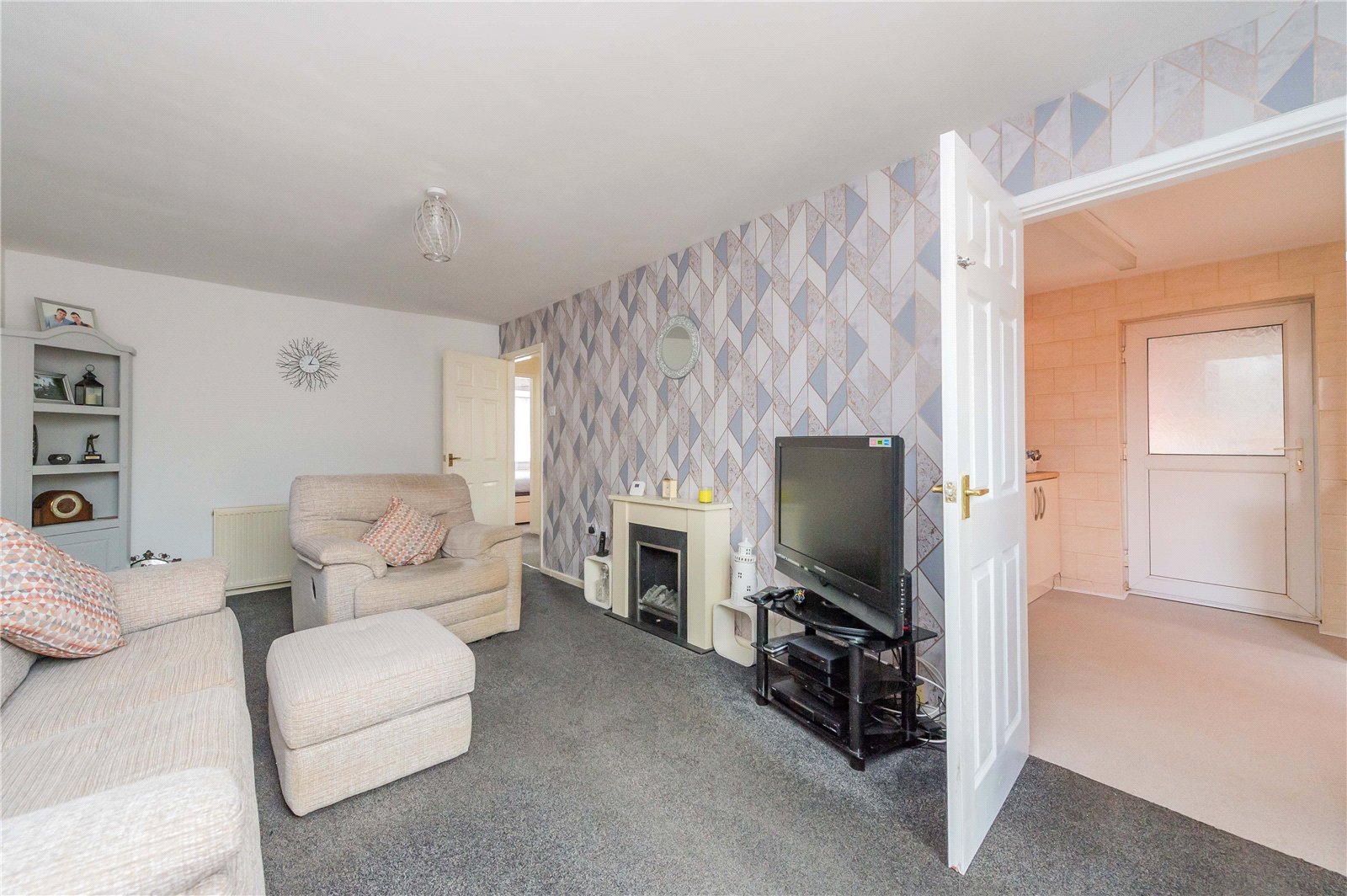 Hadley Gardens, Leegomery, TF1