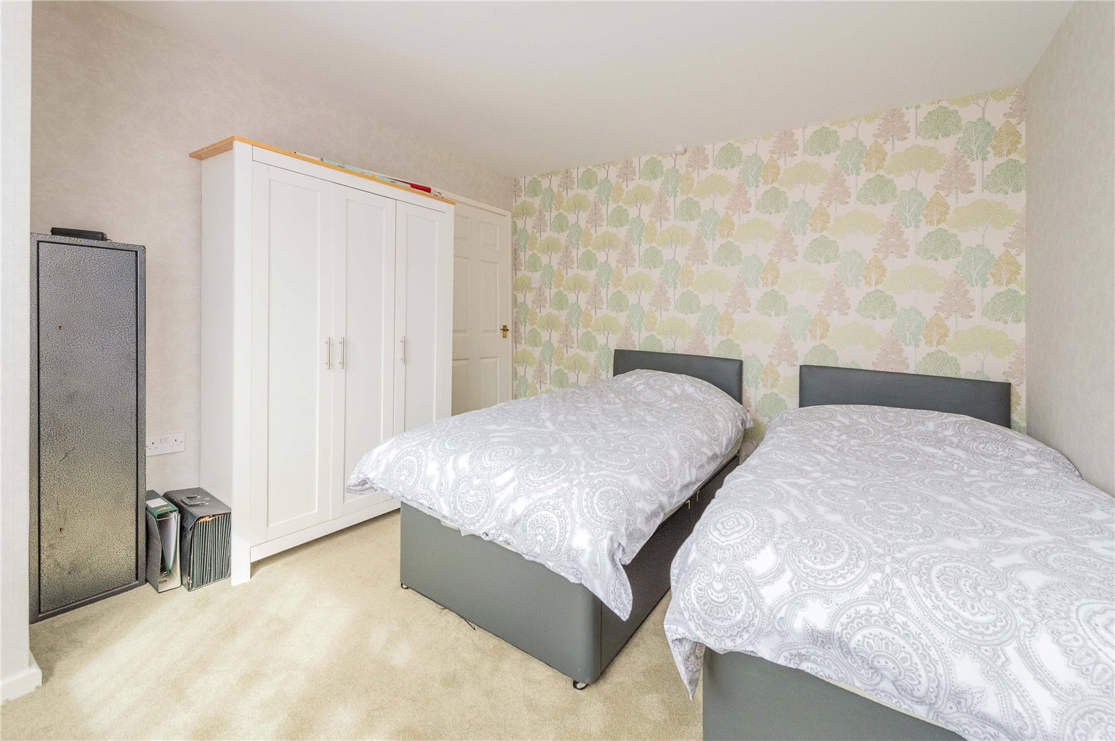 Hadley Gardens, Leegomery, TF1