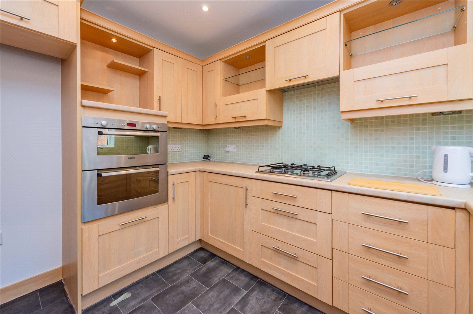 Pooler Close, Wellington, TF1
