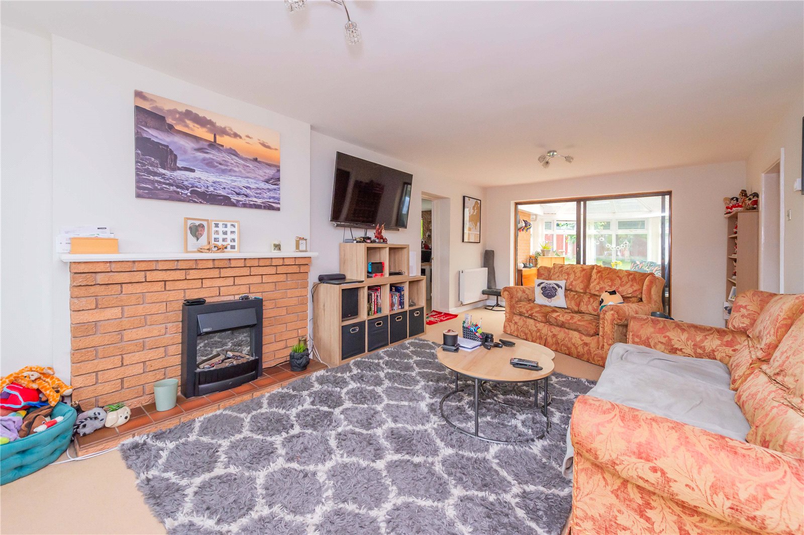 Horsechestnut Drive, Telford, TF5