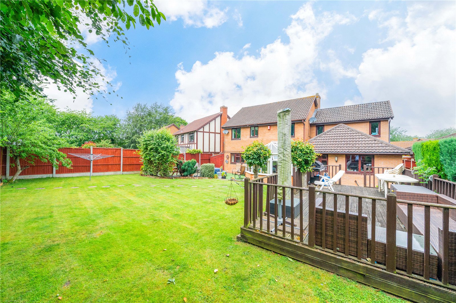 Horsechestnut Drive, Telford, TF5