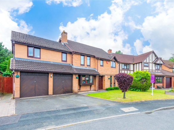Horsechestnut Drive, Telford, TF5