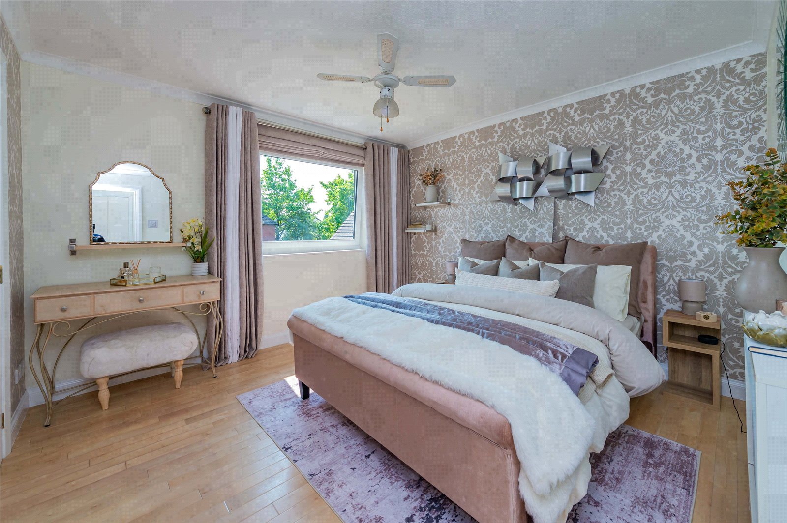 Brecknock Court, Leegomery, TF1