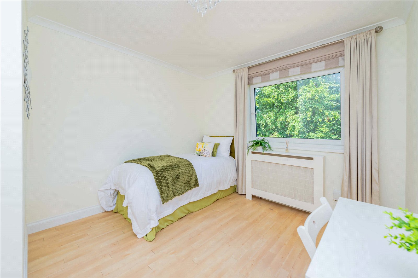 Brecknock Court, Leegomery, TF1