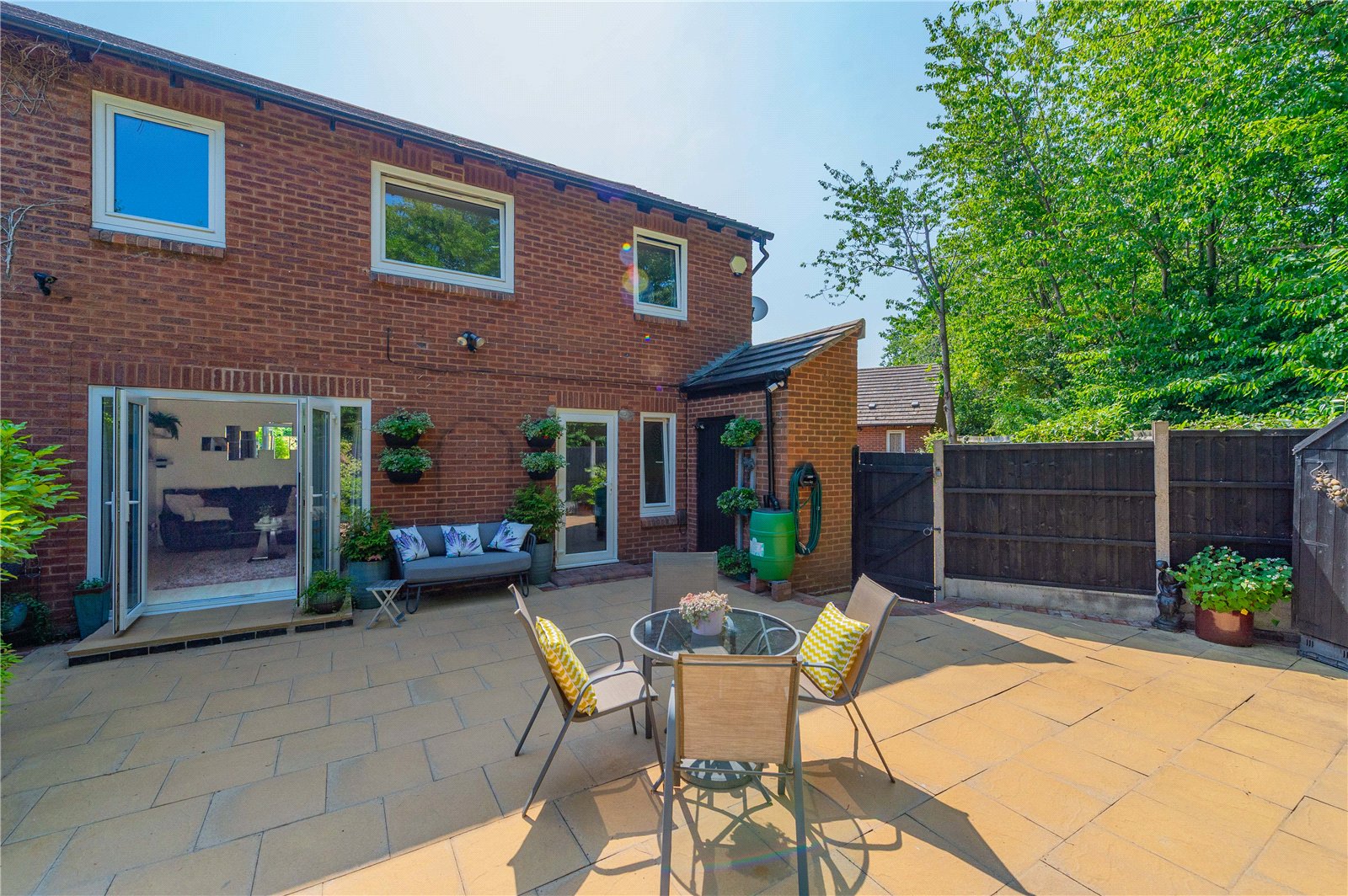 Brecknock Court, Leegomery, TF1