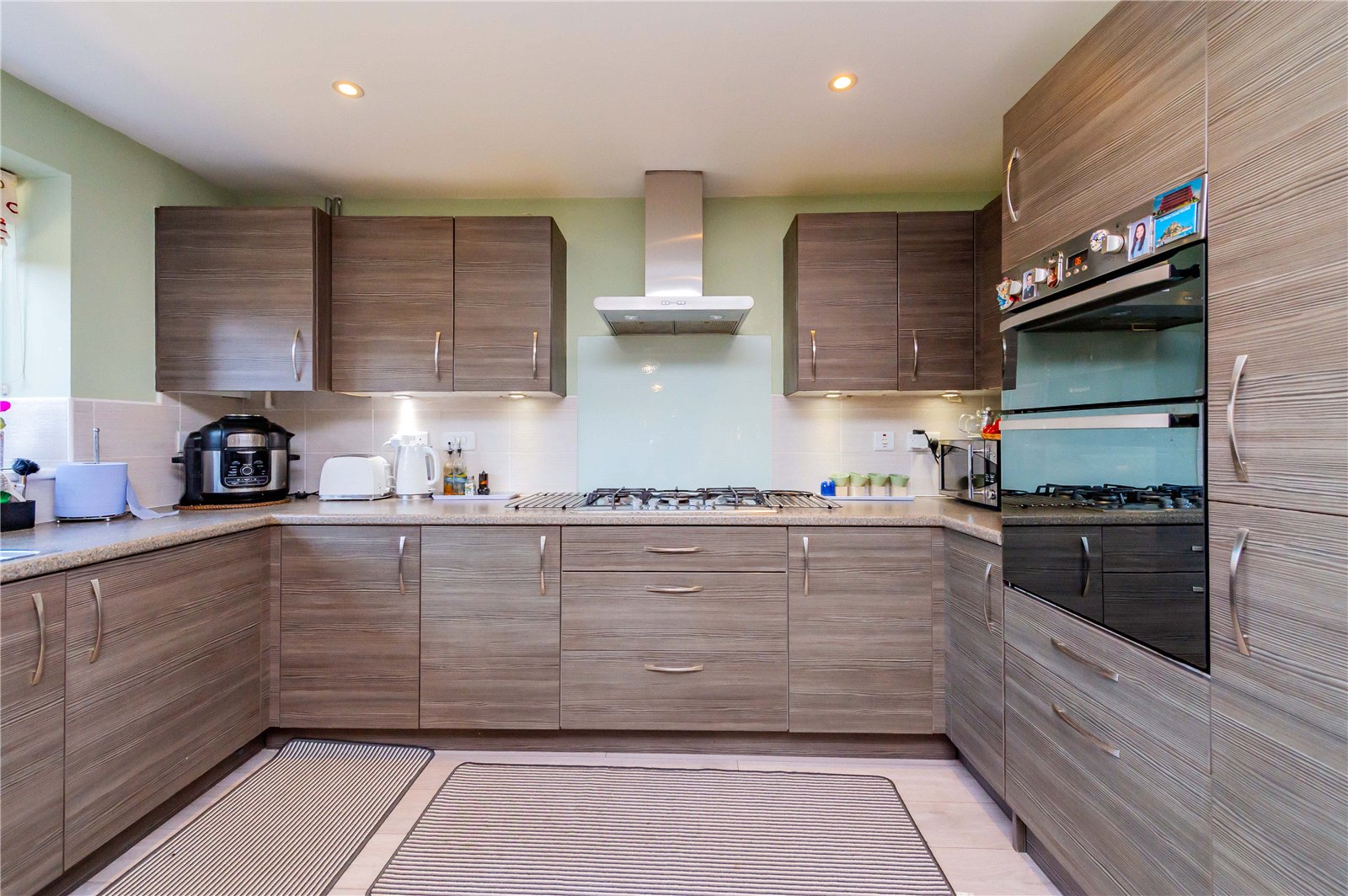Tilia Green, Hadley, TF1