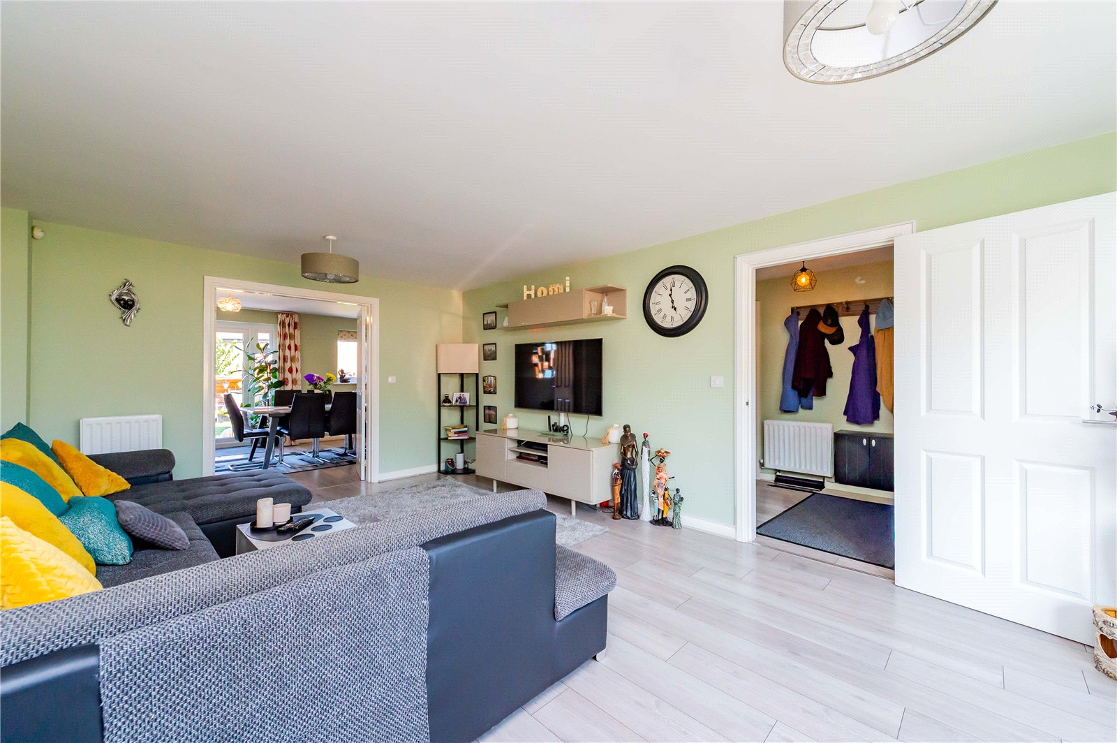 Tilia Green, Hadley, TF1