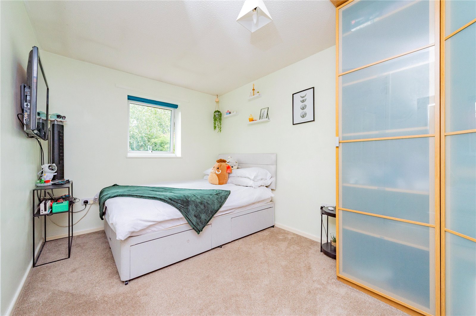 Sunflower Close, Ketley, TF1