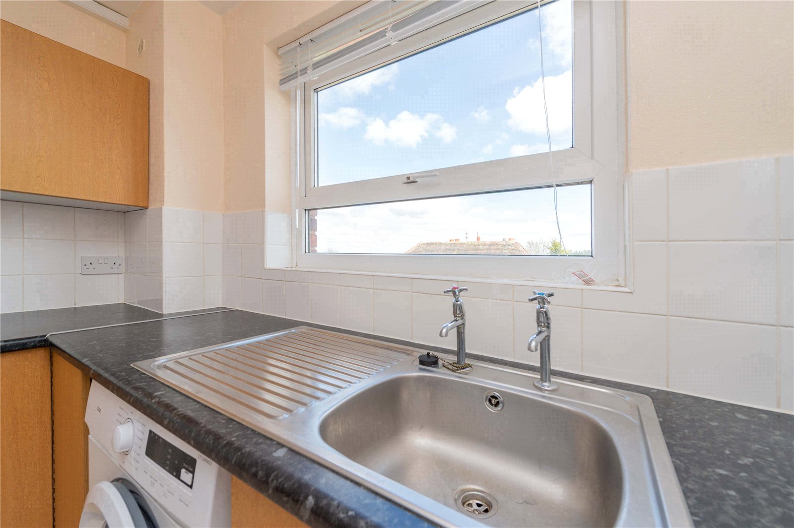 Kingshaye Road, Wellington, TF1