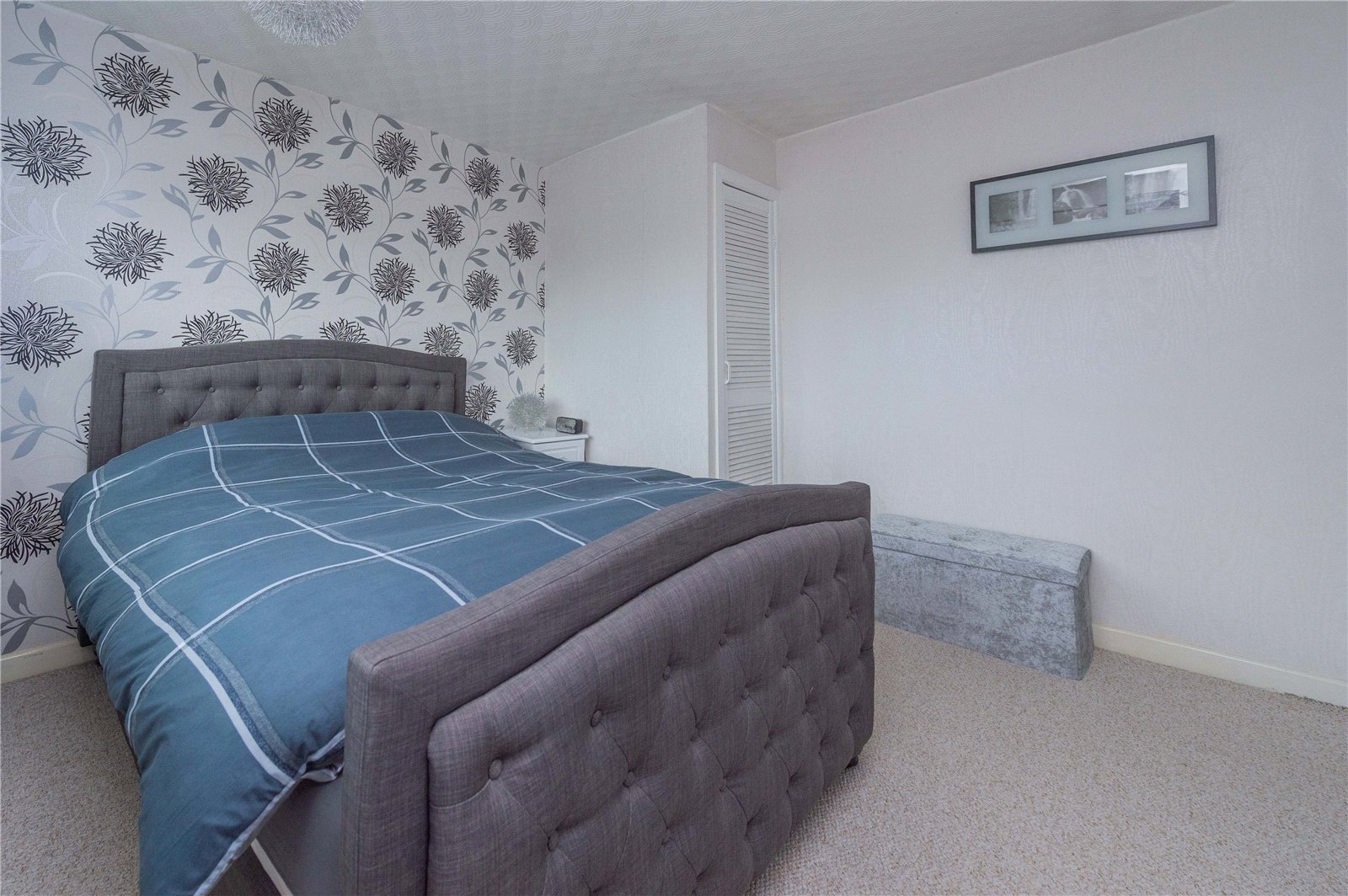 Crescent Road, Hadley, TF1