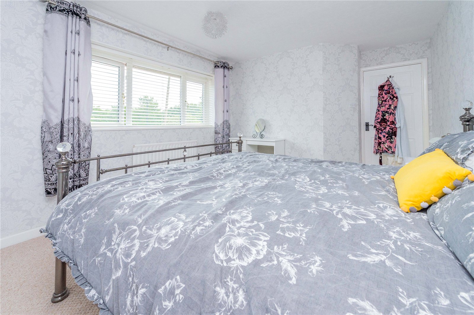 Crescent Road, Hadley, TF1