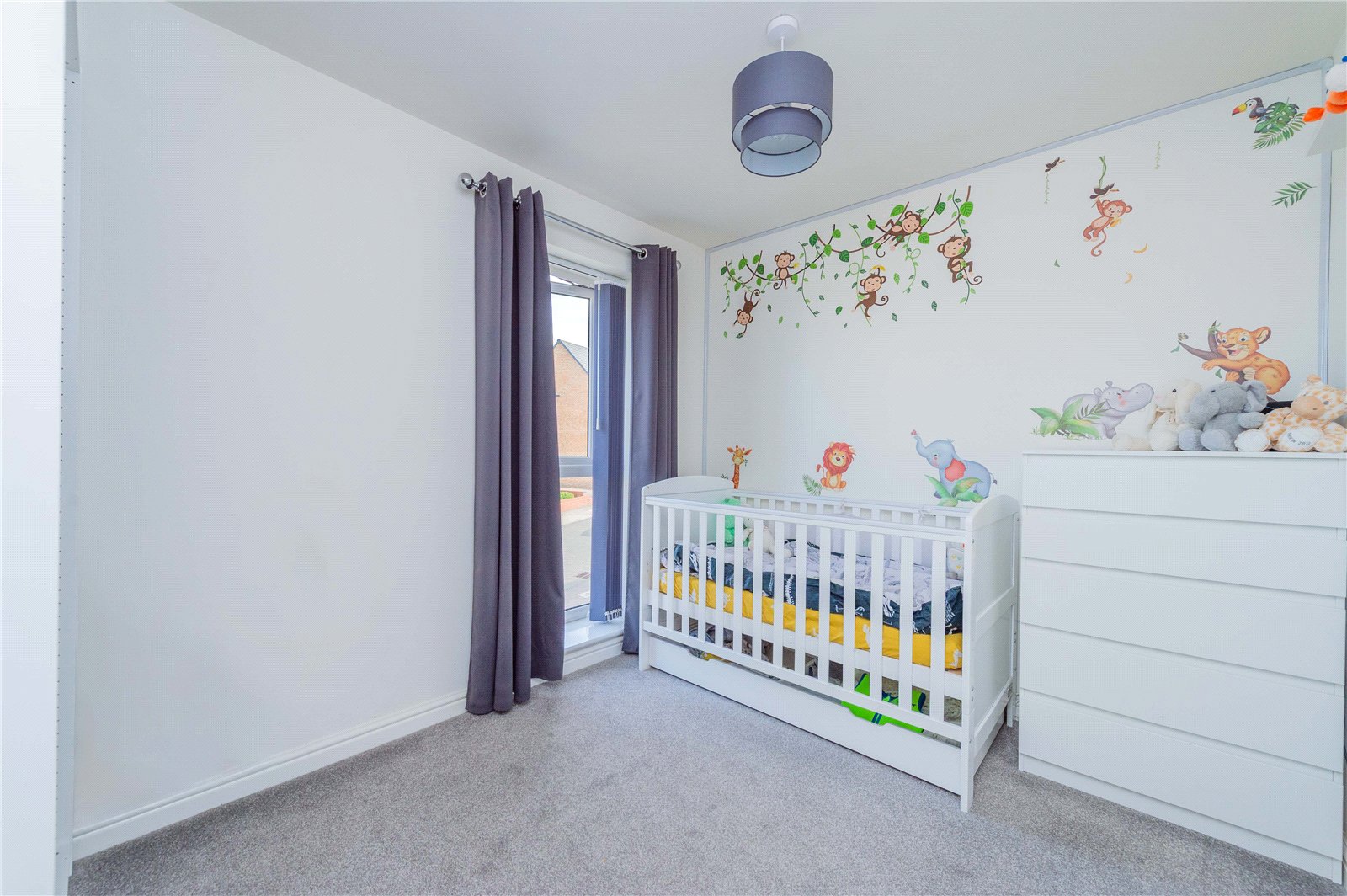 Oak Trees Avenue, Ketley, TF1