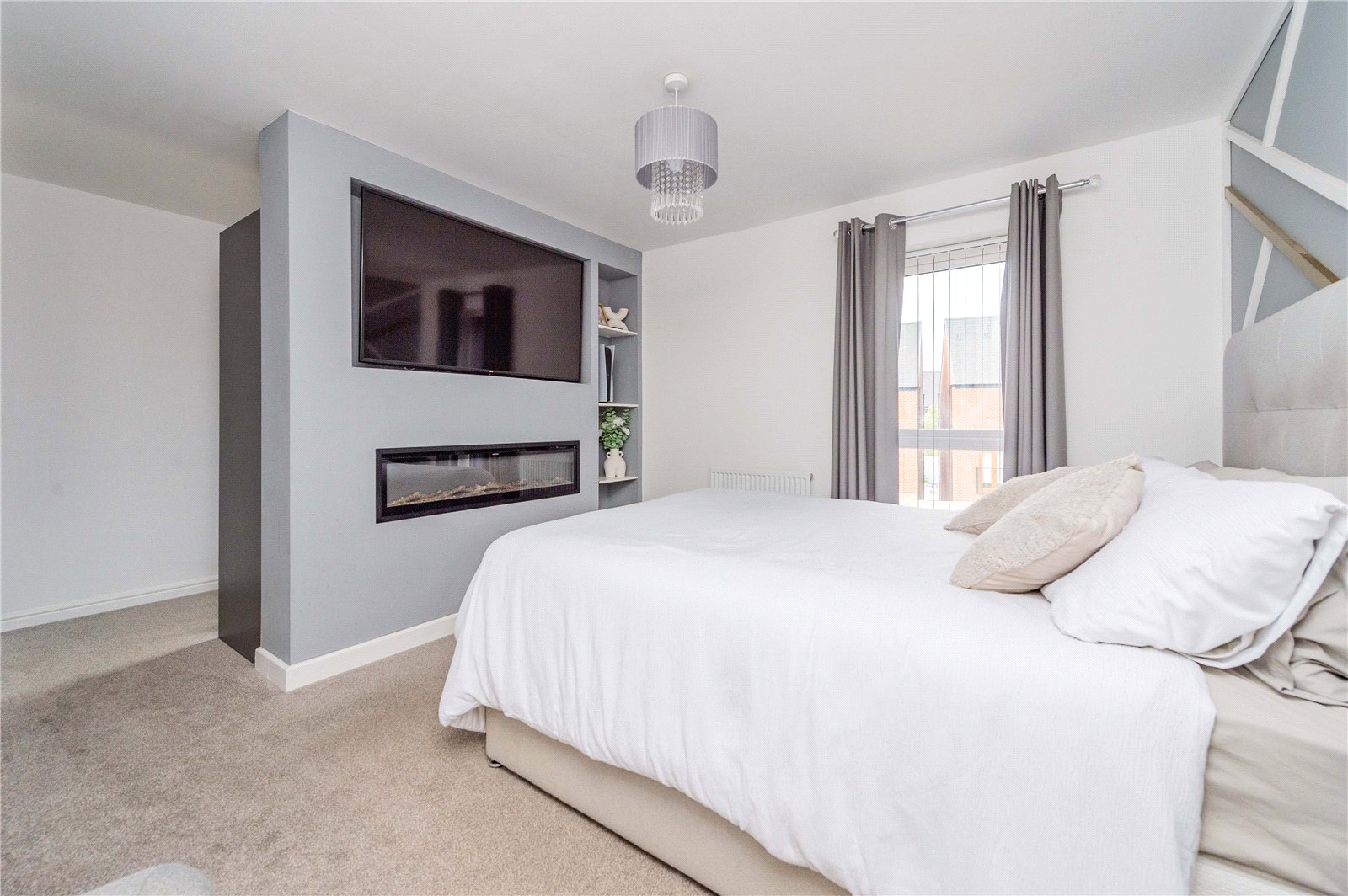 Oak Trees Avenue, Ketley, TF1