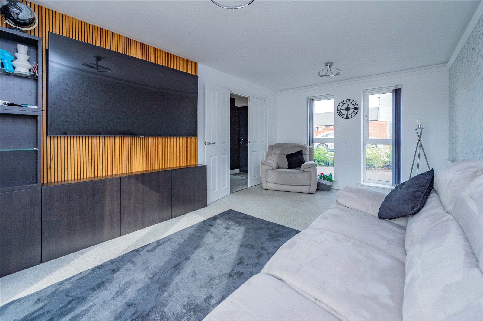 Oak Trees Avenue, Ketley, TF1