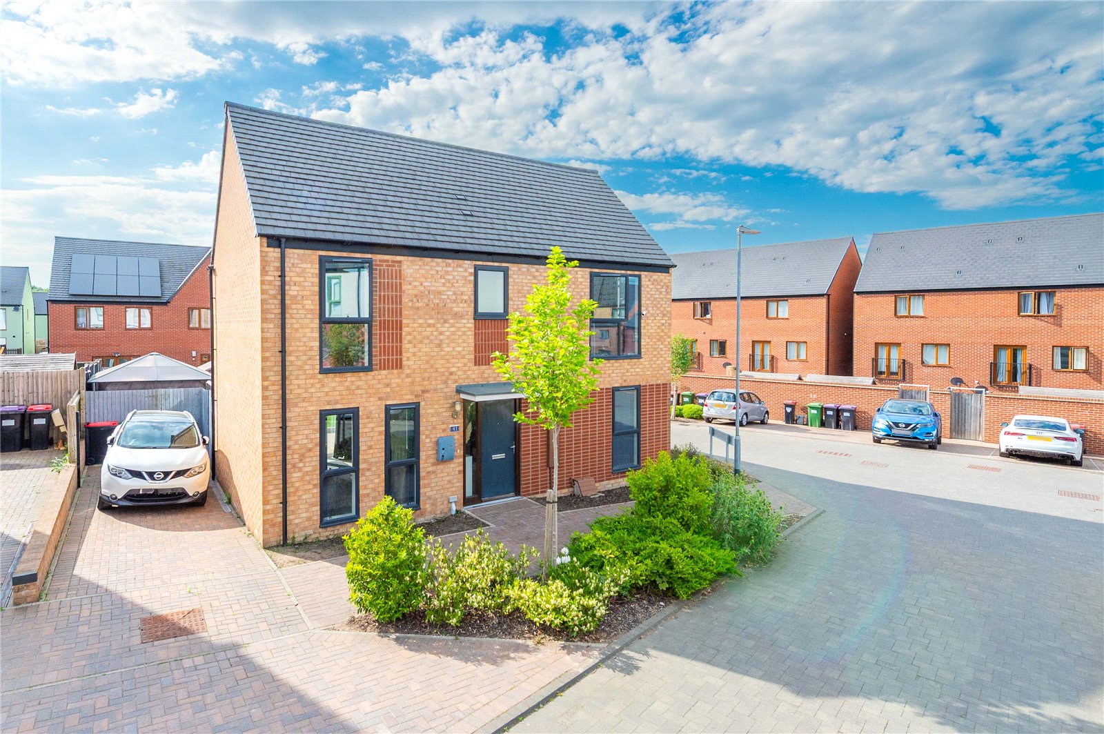 Oak Trees Avenue, Ketley, TF1