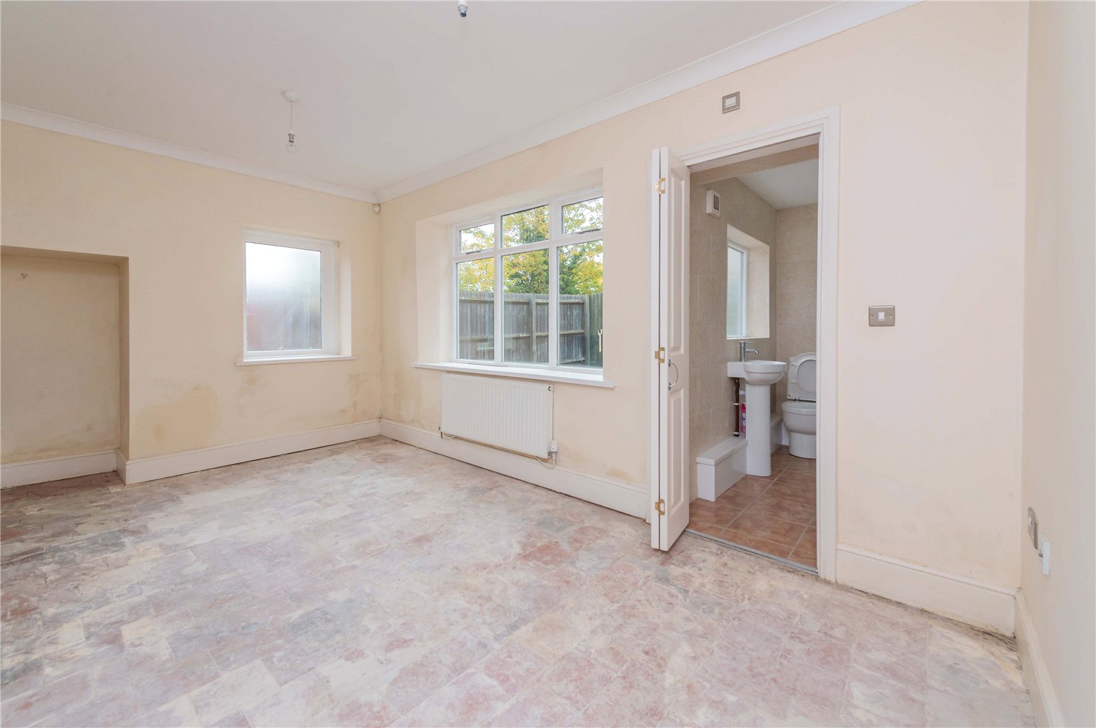 Plough Road, Wellington, TF1