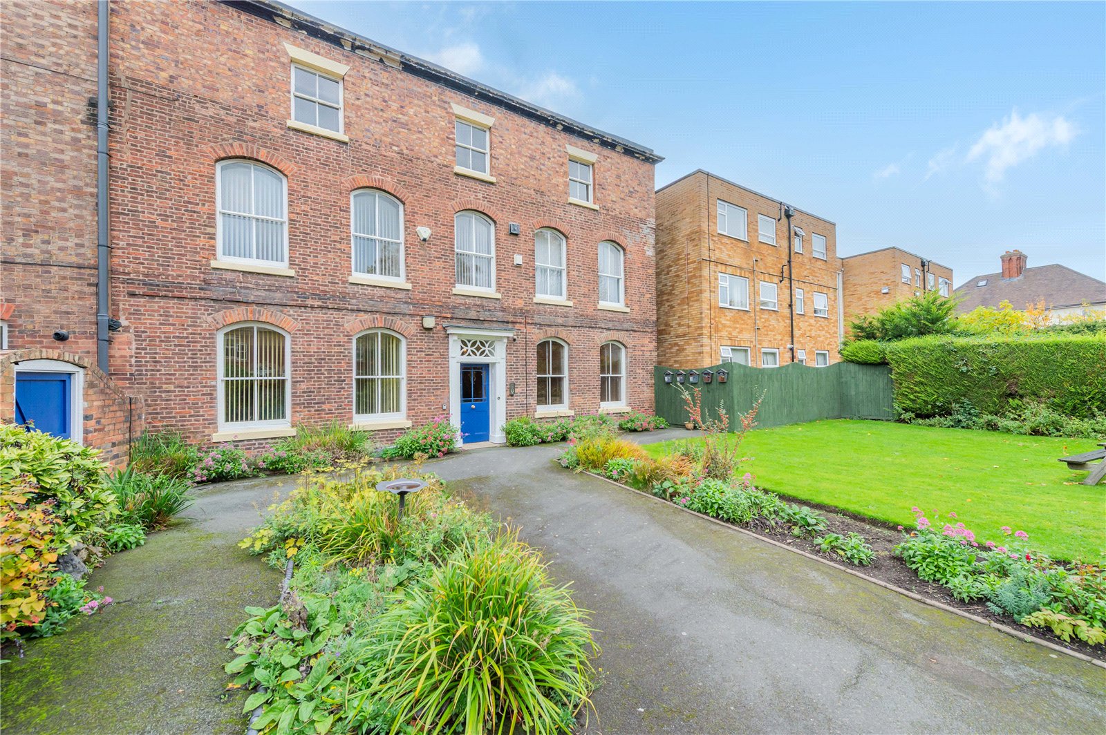 Plough Road, Wellington, TF1