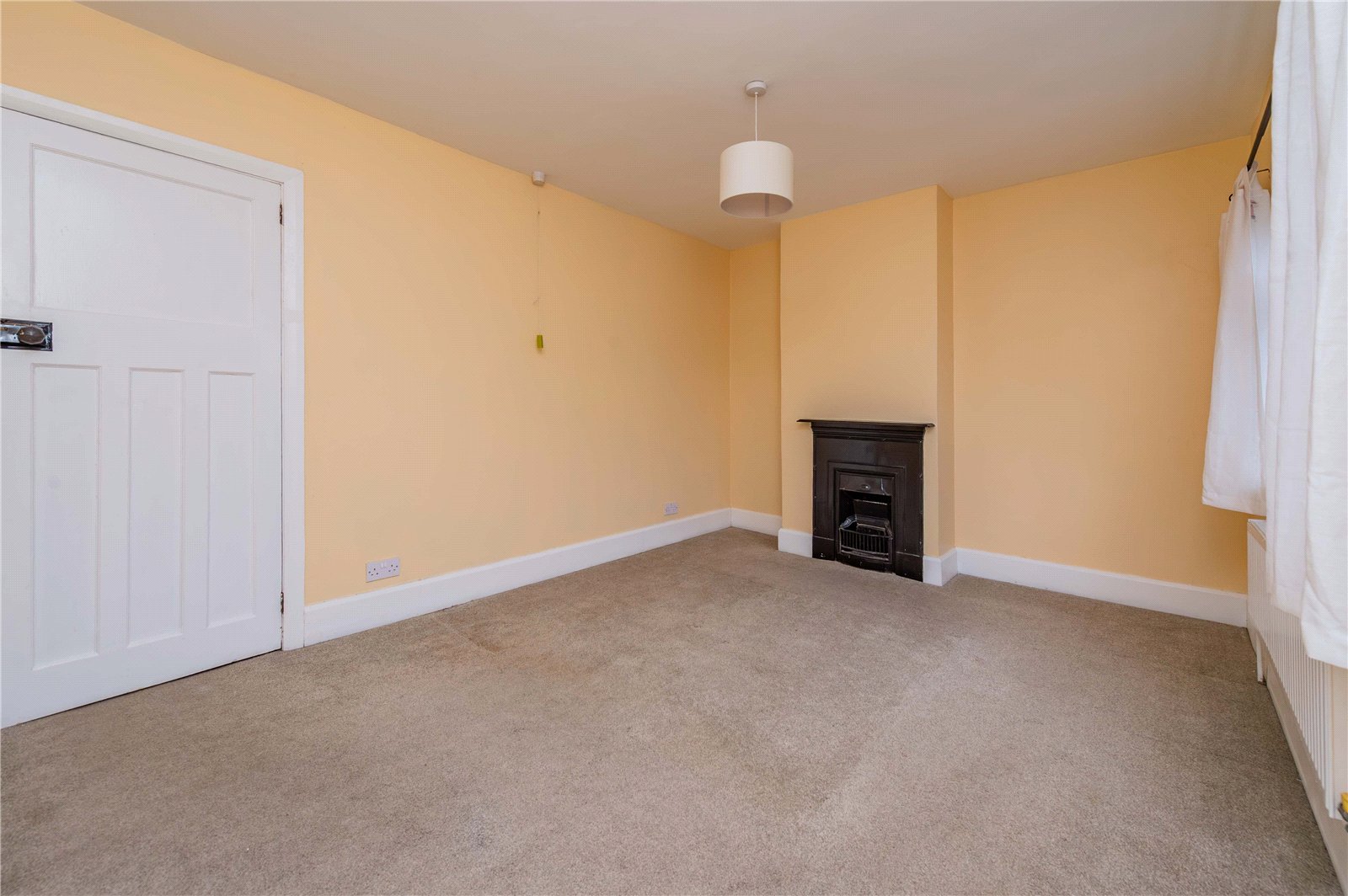 Sinclair Gardens, Ketley, TF1