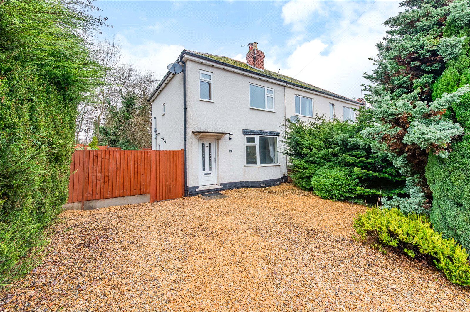 Sinclair Gardens, Ketley, TF1