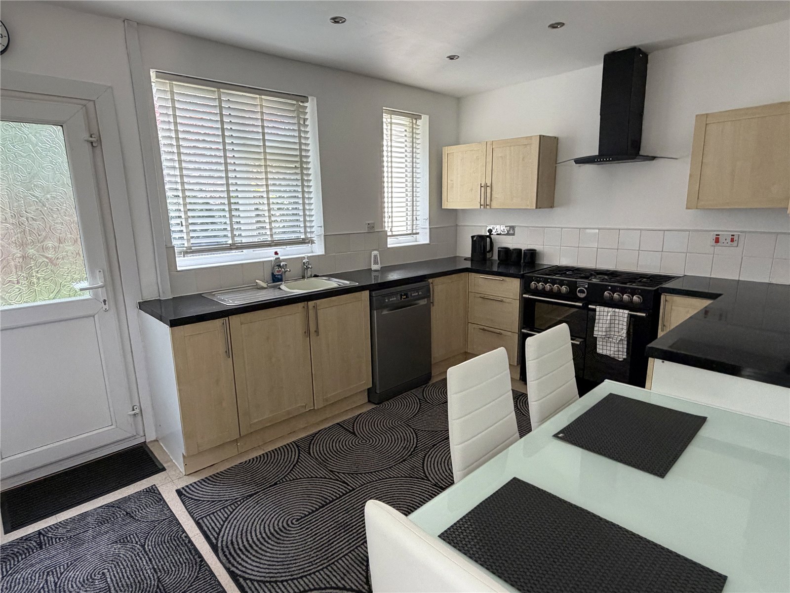 Sinclair Gardens, Ketley, TF1
