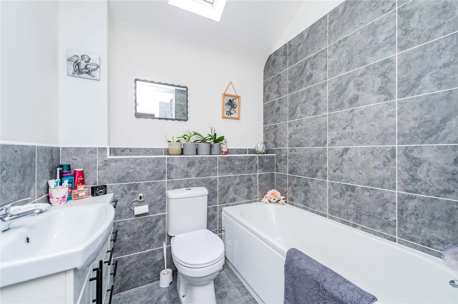 Western Rise, Ketley, TF1