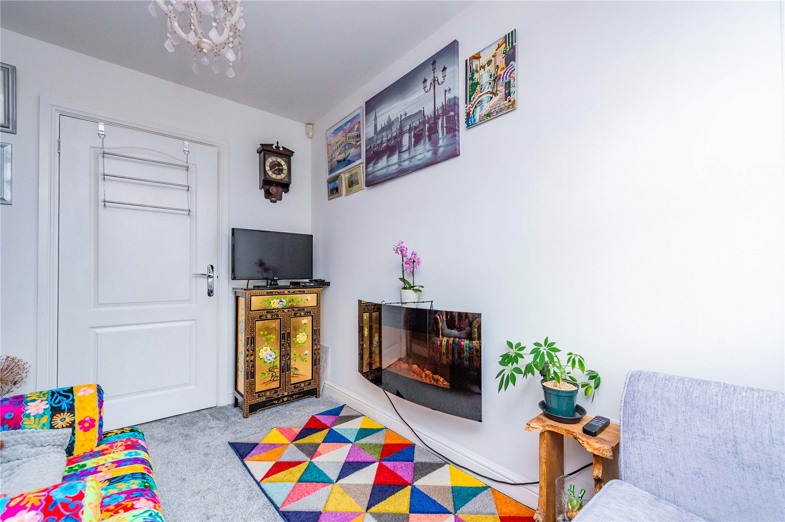 Western Rise, Ketley, TF1