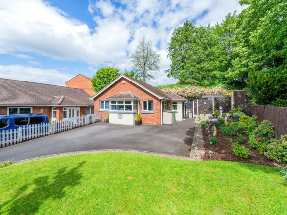 Western Rise, Ketley, TF1