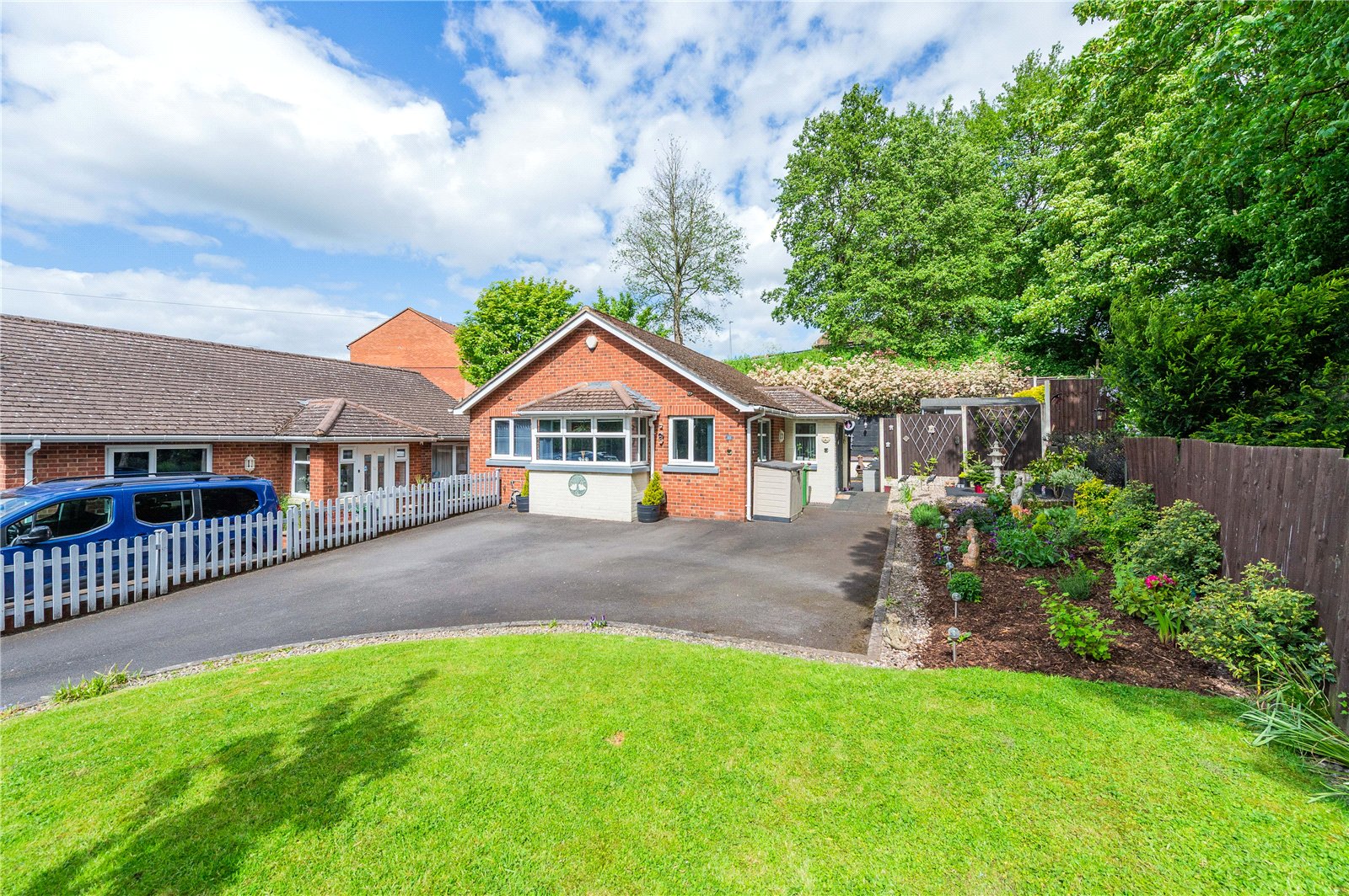 Picture No. 40 Western Rise, Ketley, TF1
