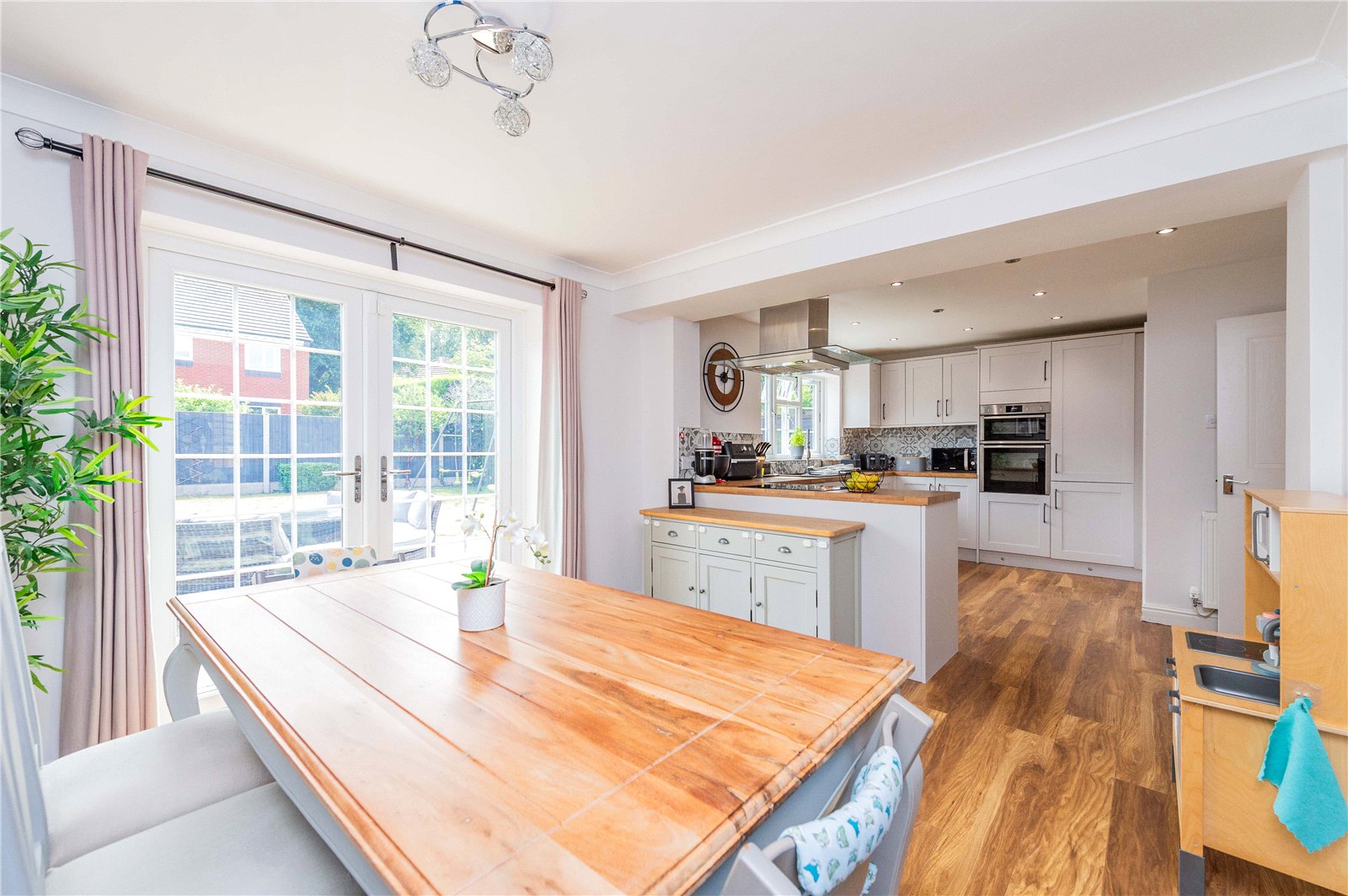 Songthrush Close, Apley, TF1