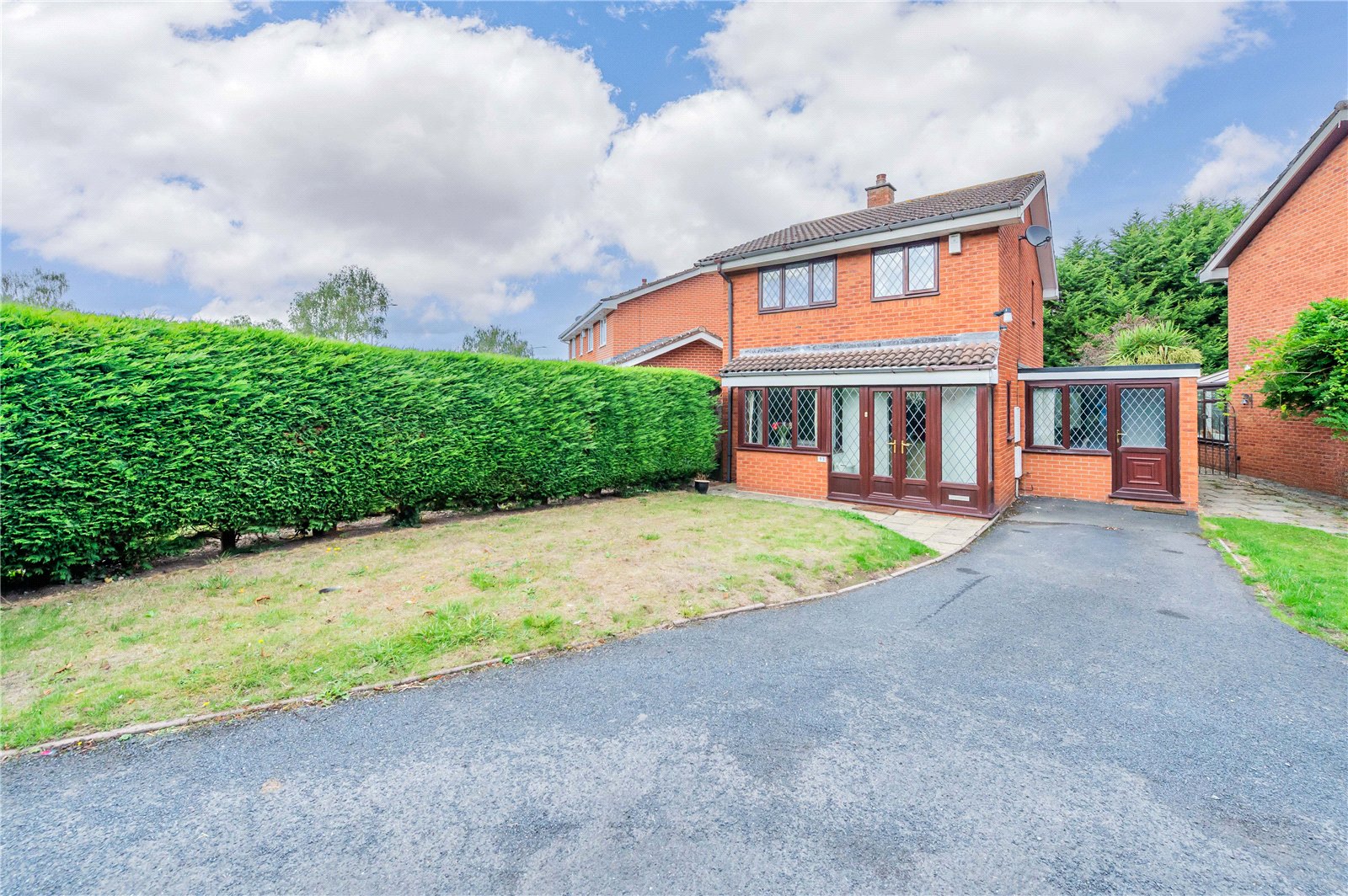 Glade Way, Telford, TF5