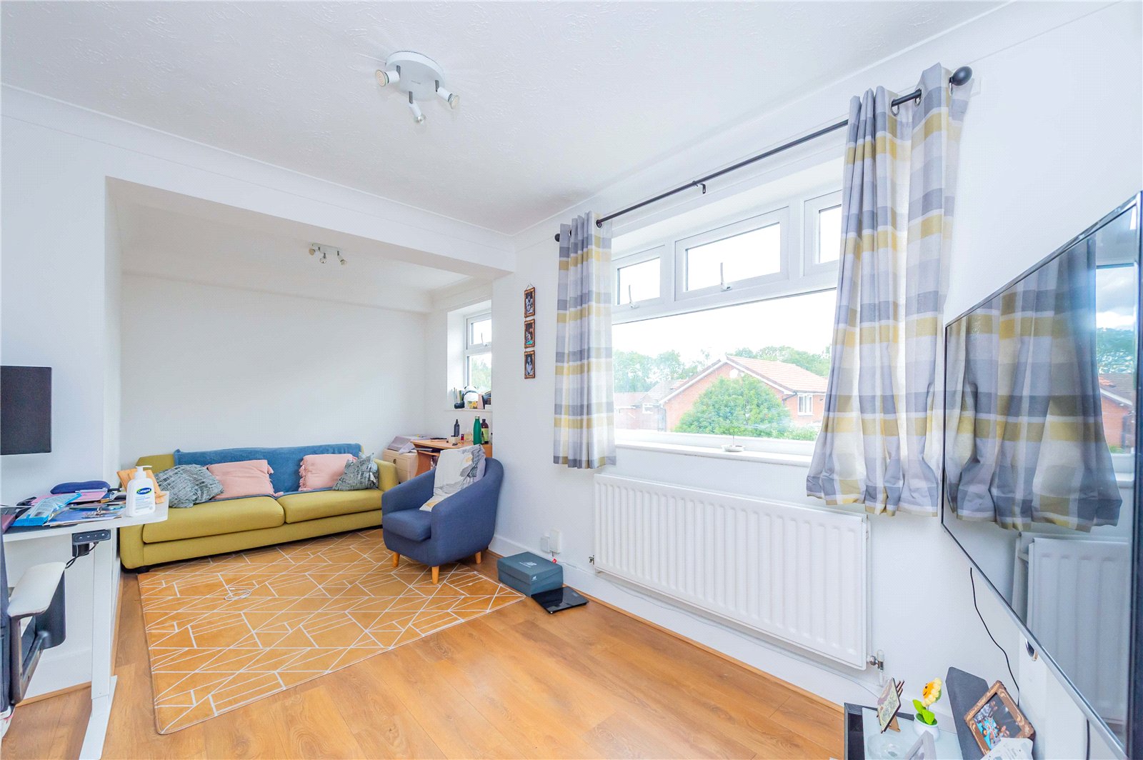 Willow Bank, Telford, TF4