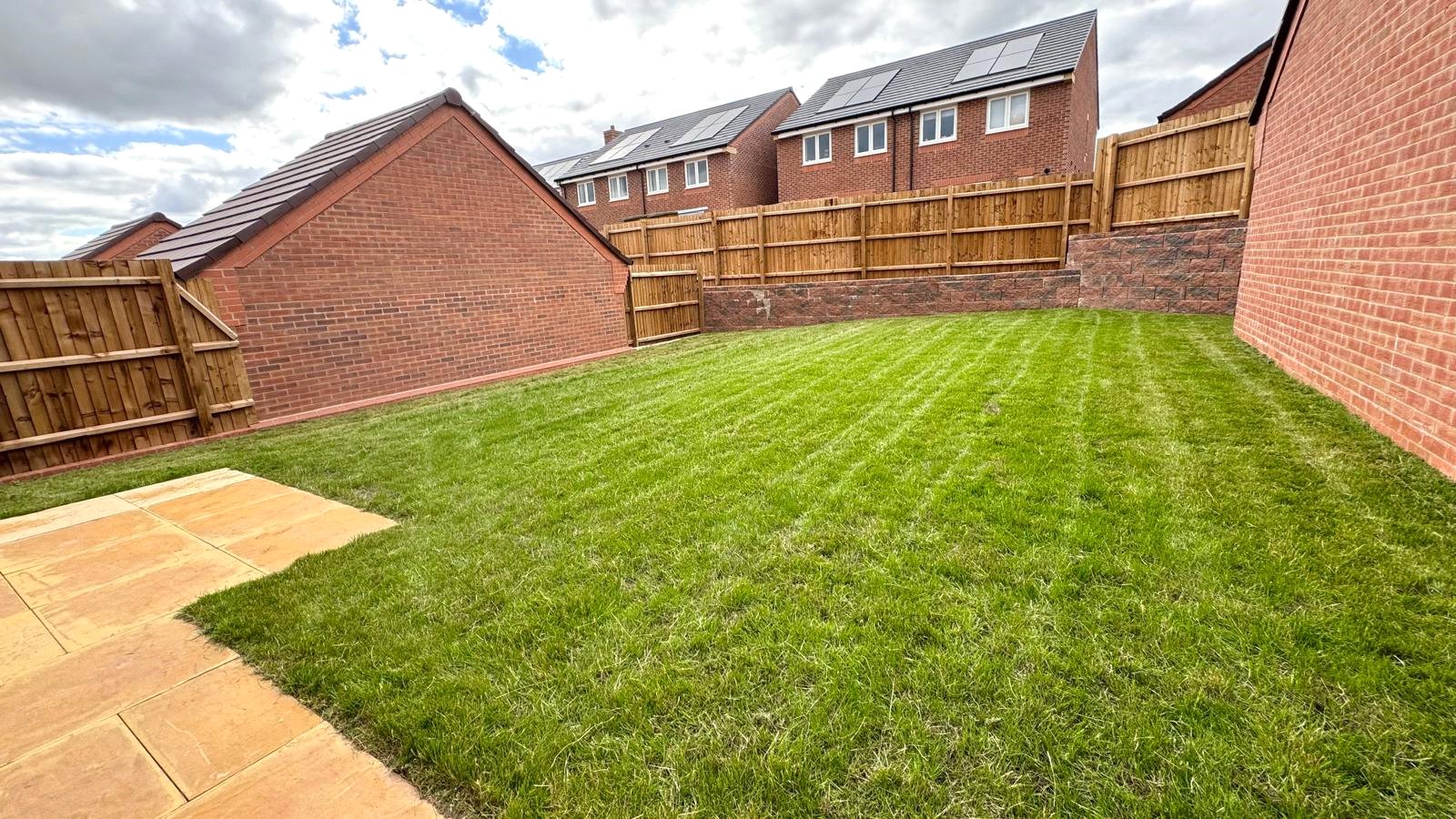 William Onions Grove, Priorslee, TF2